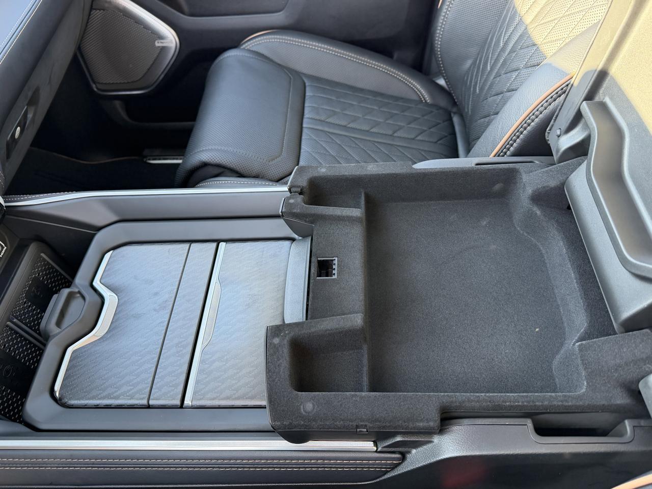 2026 Ram 1500 Tungsten Crew Cab 4x4 | 3L Hurricane | Premium Leather | Dual Pane Sunroof | NAV | 22IN Wheels Redwater AB