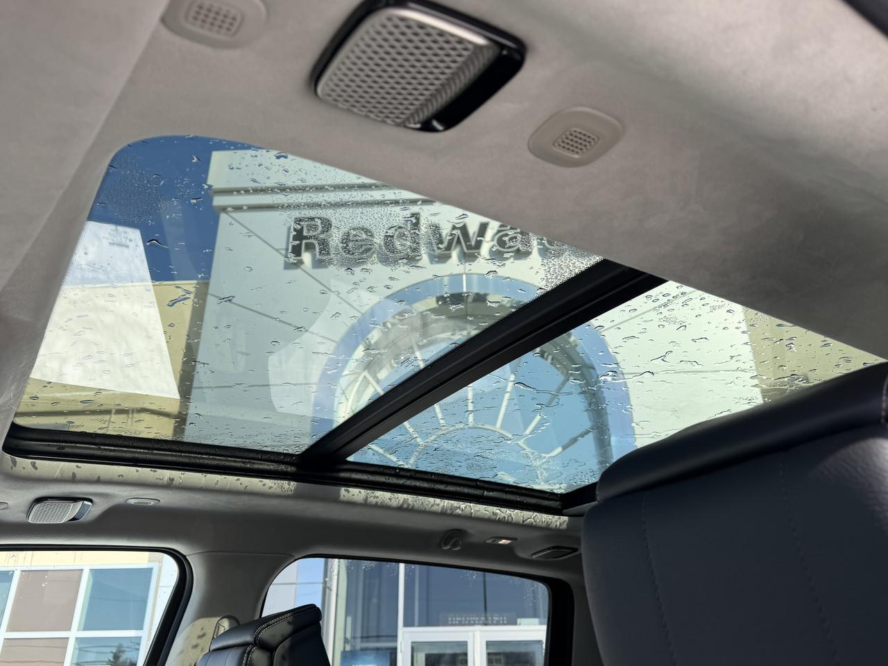 2026 Ram 1500 Tungsten Crew Cab 4x4 | 3L Twin Turbo | Massaging Leather | Klipsch Audio | 22IN Wheels | Sunroof Redwater AB