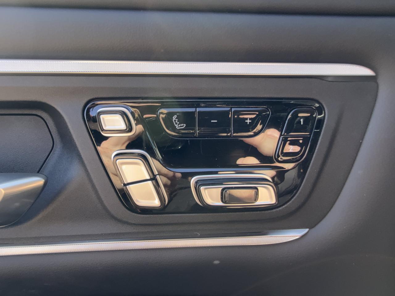 2026 Ram 1500 Tungsten Crew Cab 4x4 | 3L Twin Turbo | Serrano Green | Black Leather | Massaging Seats | Sunroof Redwater AB