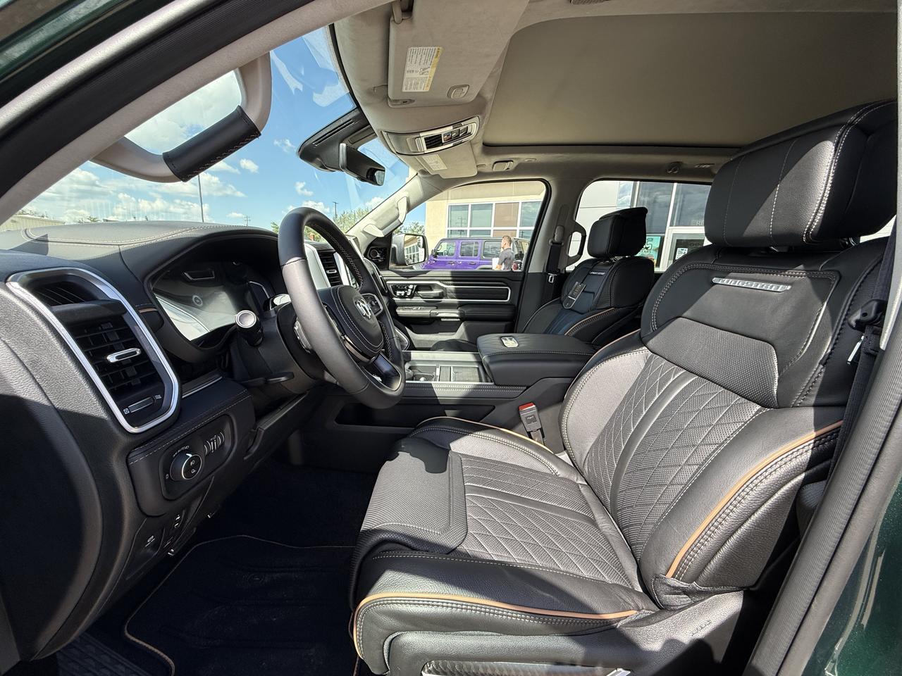 2026 Ram 1500 Tungsten Crew Cab 4x4 | 3L Twin Turbo | Serrano Green | Black Leather | Massaging Seats | Sunroof Redwater AB