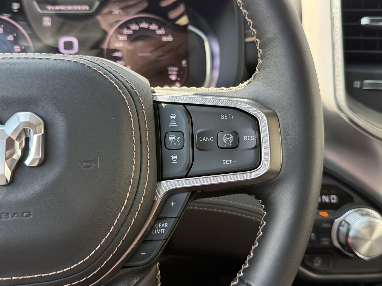 2026 Ram 1500 Tungsten Crew Cab 4x4 | 3L Twin Turbo | Serrano Green | Black Leather | Massaging Seats | Sunroof Redwater AB