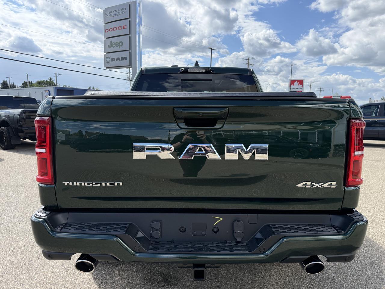 2026 Ram 1500 Tungsten Crew Cab 4x4 | 3L Twin Turbo | Serrano Green | Black Leather | Massaging Seats | Sunroof Redwater AB