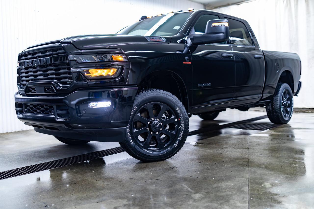 2026 Ram 2500 4x4 Crew Cab Big Horn Night Edition Diesel Nav Bcam Red Deer AB