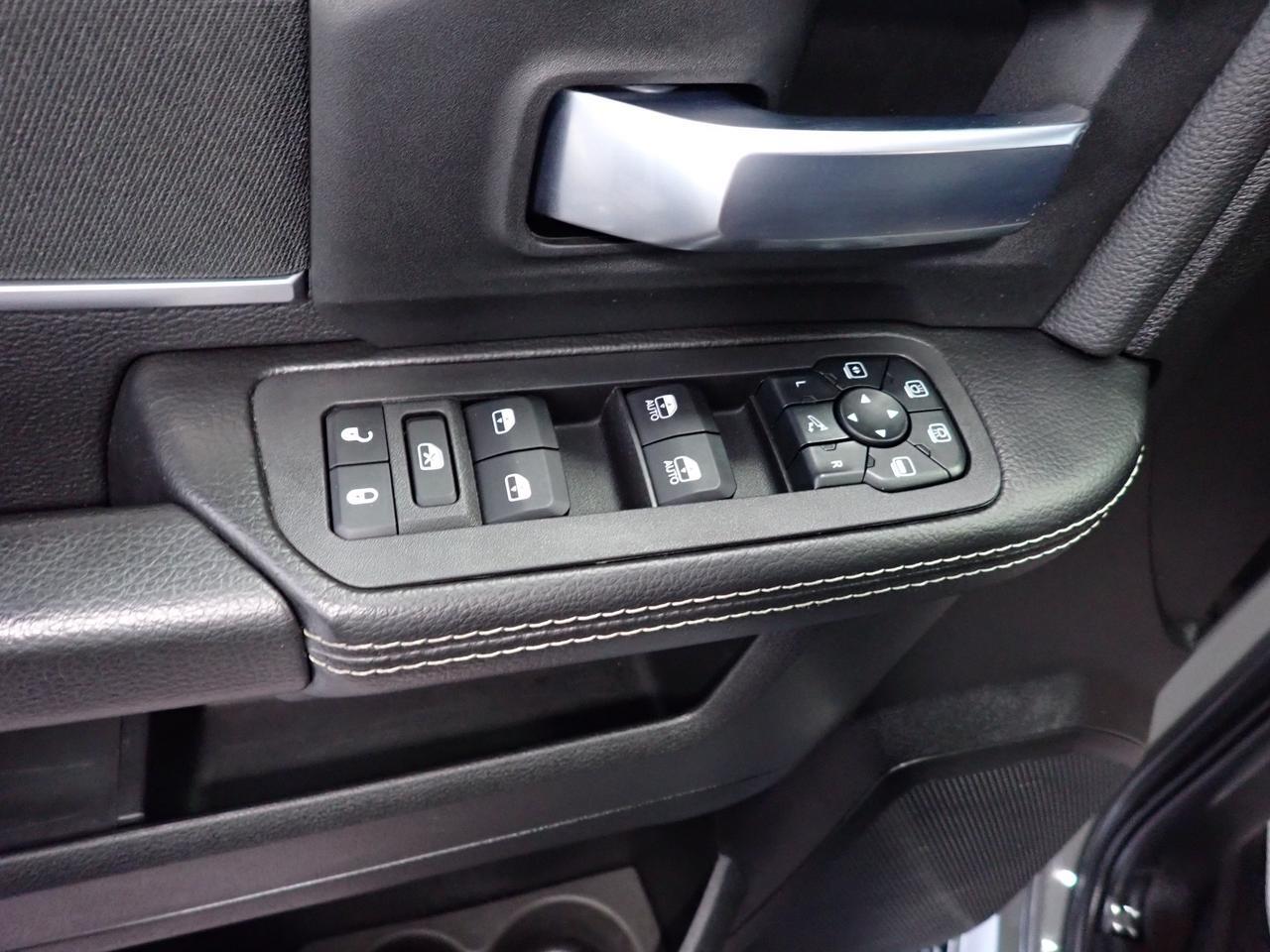 2026 Ram 2500 Big Horn 4X4 CREW CAB NAVI 6'4" BOX *DIESEL* Listowel ON