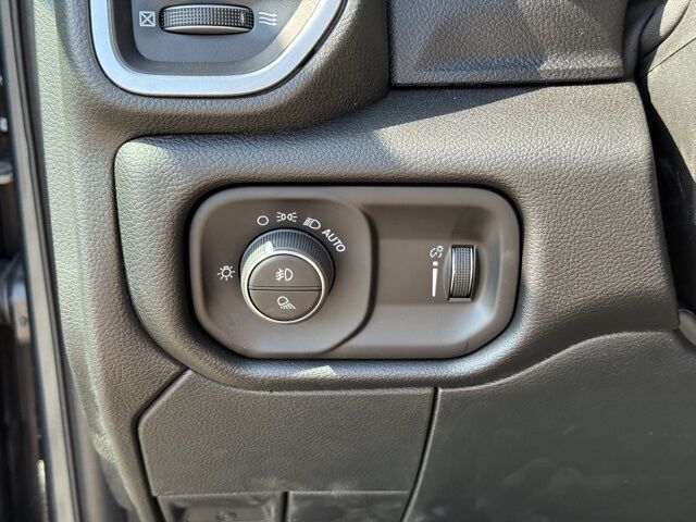 2026 Ram 2500 Big Horn Crestwood KY