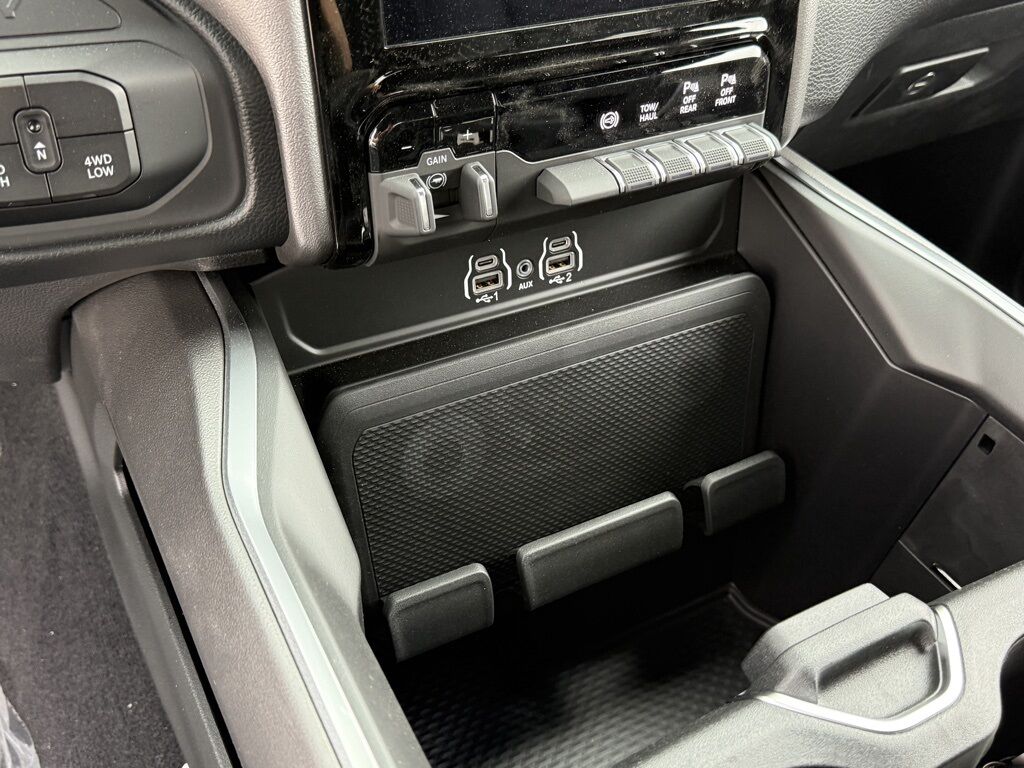 2026 Ram 2500 Big Horn Crestwood KY