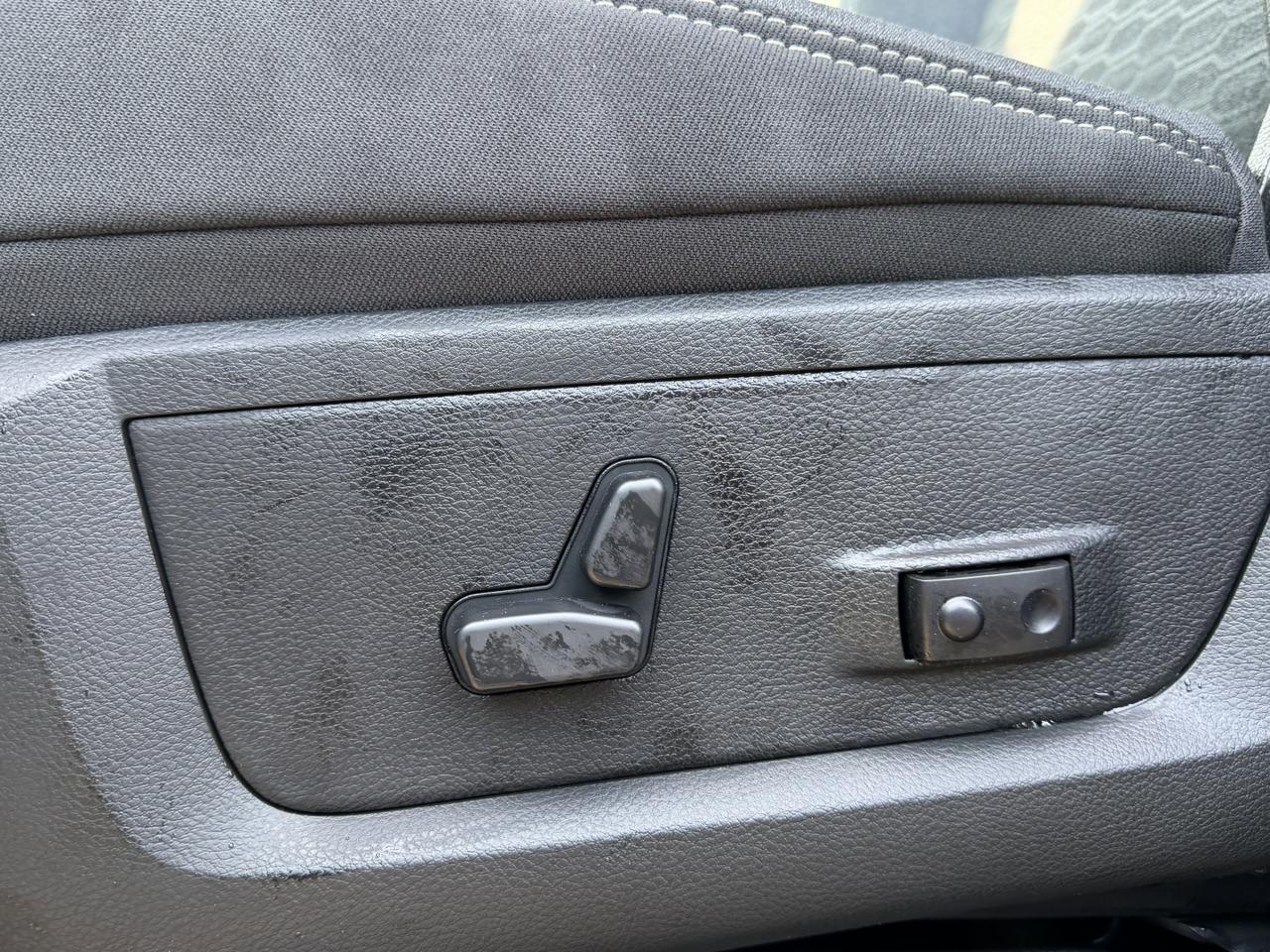 2026 Ram 2500 Big Horn Crew Cab 4x4 | Cummins Diesel | Heated Seats | Remote Start | Backup Camera | 5th Wheel Pre Redwater AB