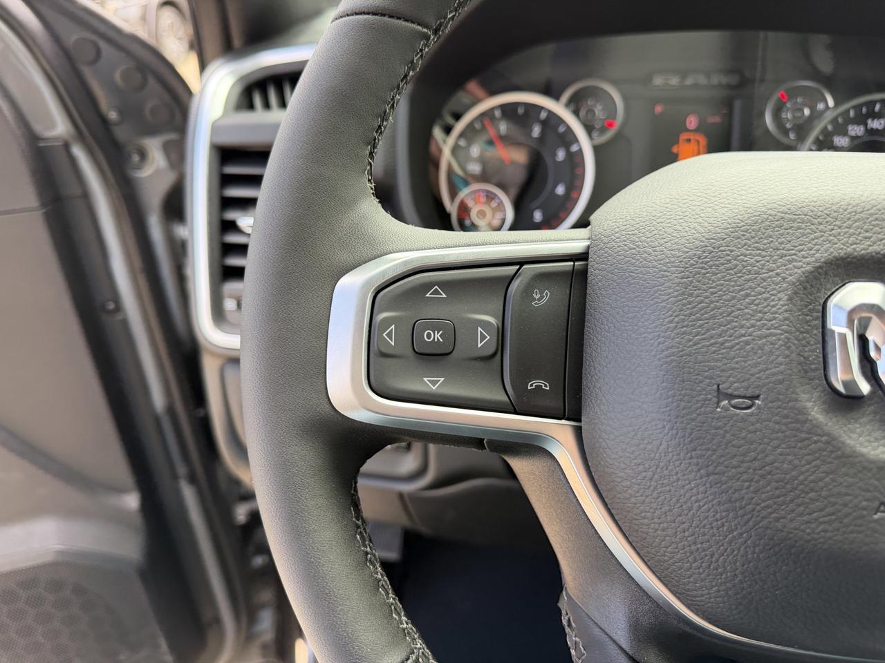 2026 Ram 2500 Big Horn Crew Cab 4x4 | Cummins Diesel | Night Edition | 12IN Touchscreen | NAV | Heated Seats Redwater AB