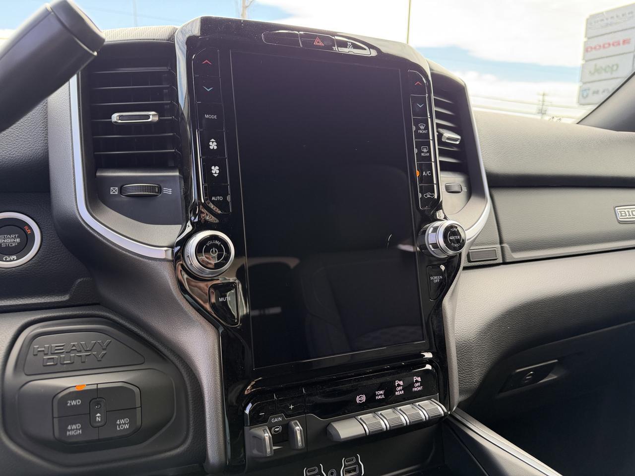 2026 Ram 2500 Big Horn Crew Cab 4x4 | Cummins Diesel | Night Edition | 12IN Touchscreen | NAV | Heated Seats Redwater AB