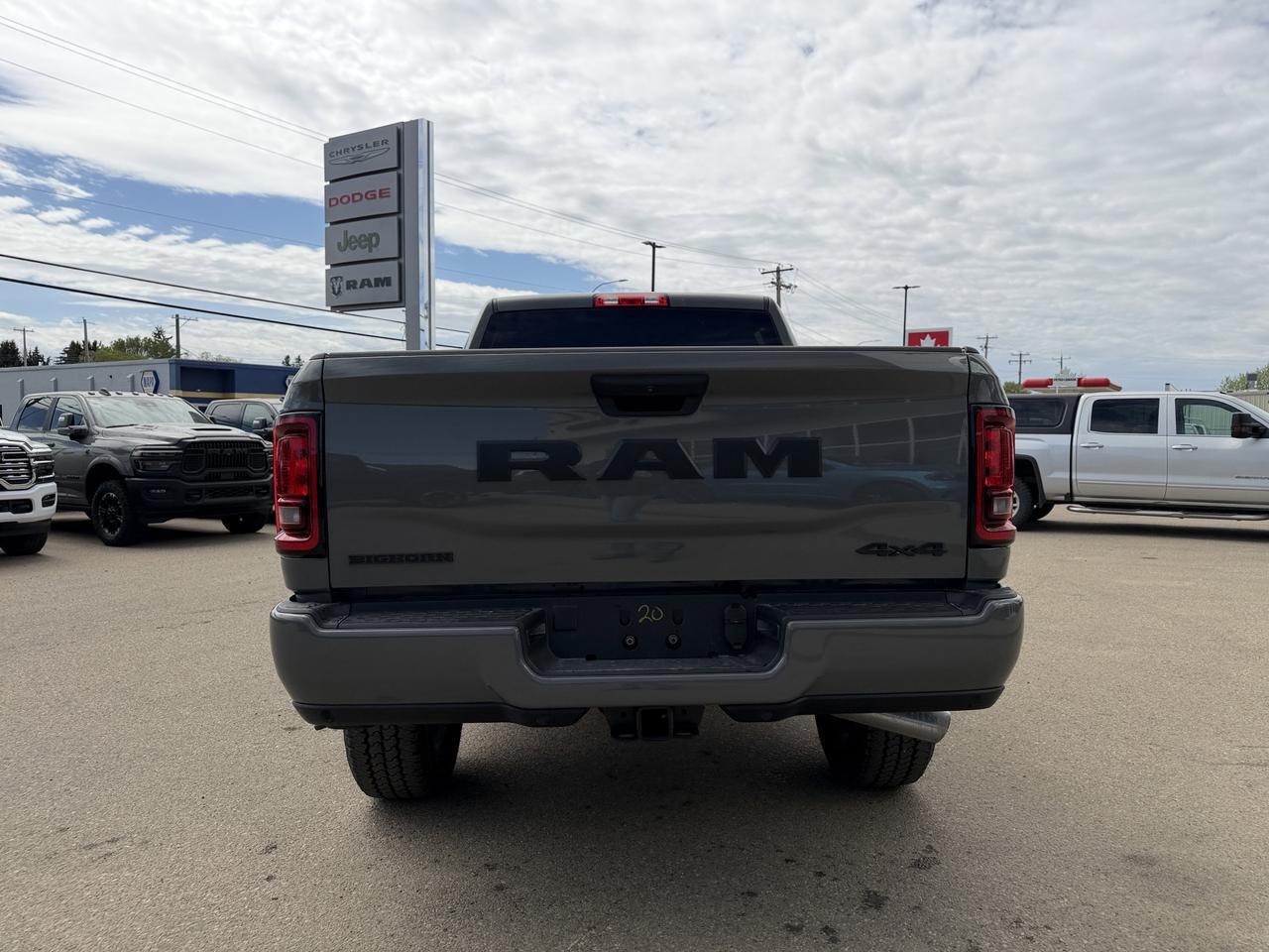 2026 Ram 2500 Big Horn Crew Cab 4x4 | Cummins Diesel | Night Edition | 12IN Touchscreen | NAV | Heated Seats Redwater AB