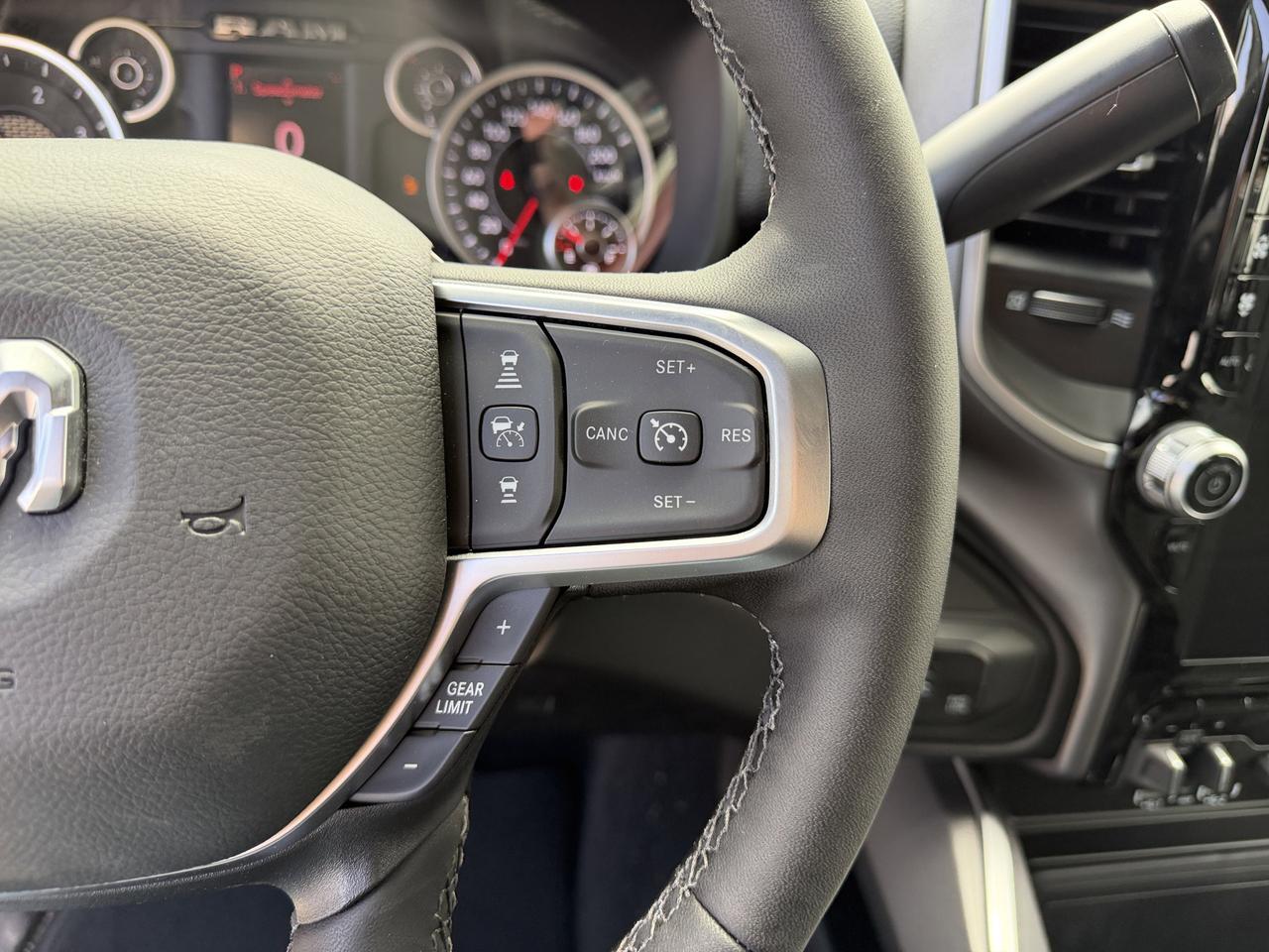 2026 Ram 2500 Big Horn Crew Cab 4x4 | Cummins Diesel | Night Edition | 12IN Touchscreen | NAV | Heated Seats Redwater AB