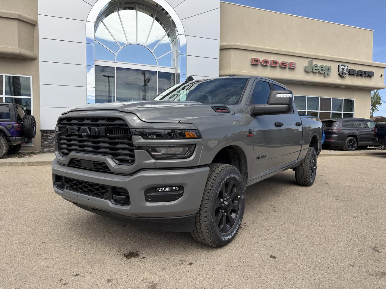 2026 Ram 2500 Big Horn Crew Cab 4x4 | Cummins Diesel | Night Edition | 12IN Touchscreen | NAV | Heated Seats Redwater AB