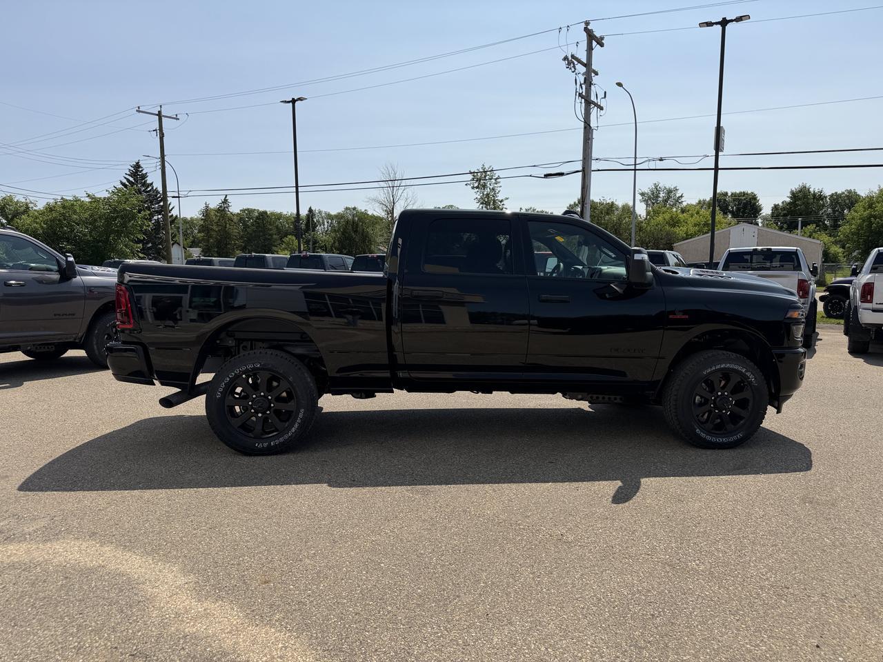 2026 Ram 2500 Big Horn Crew Cab 4x4 | Cummins Diesel | Touchscreen | Trailer Tow Package | Backup Camera Redwater AB