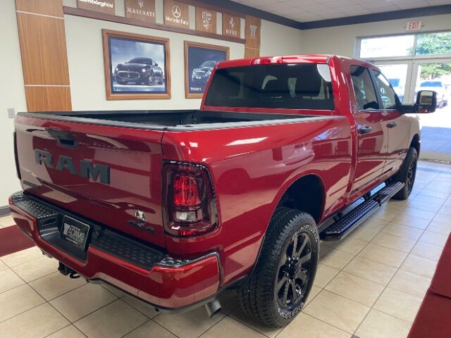 2026 Ram 2500 Big Horn Crew Cab 4x4 6'4" Box night Charlotte NC