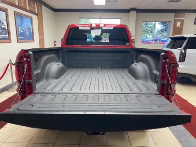 2026 Ram 2500 Big Horn Crew Cab 4x4 6'4" Box night Charlotte NC