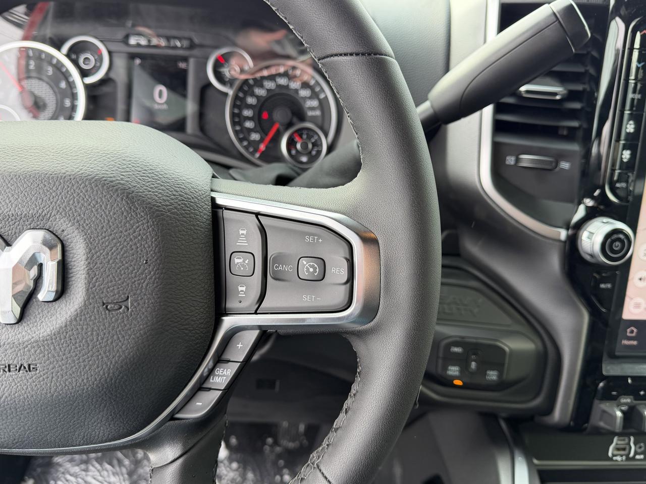 2026 Ram 2500 Big Horn Night Edition Crew Cab 4x4 | NAV | 12IN Display | 20IN Wheels | Remote Start | Molten Red Redwater AB