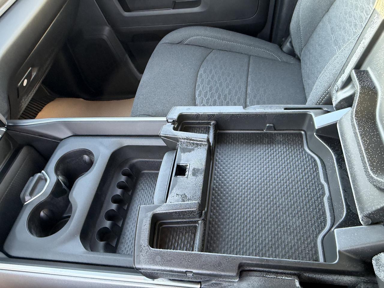 2026 Ram 2500 Big Horn Night Edition Crew Cab 4x4 | Rig Ready Ram | CASPER | Backup Camera | NAV | Remote Start Redwater AB