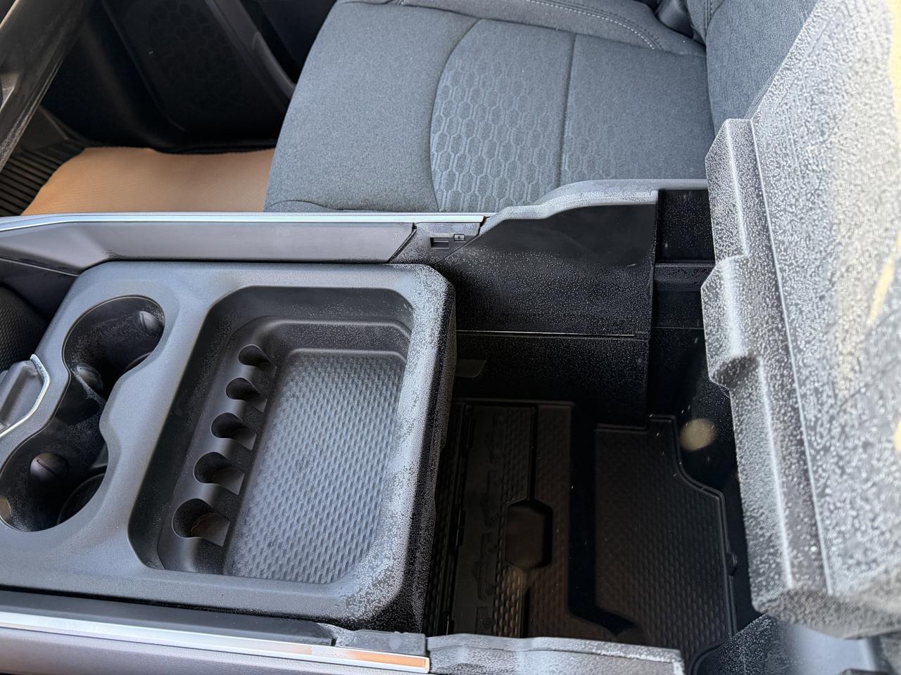 2026 Ram 2500 Big Horn Night Edition Crew Cab 4x4 | Rig Ready Ram | CASPER | Backup Camera | NAV | Remote Start Redwater AB