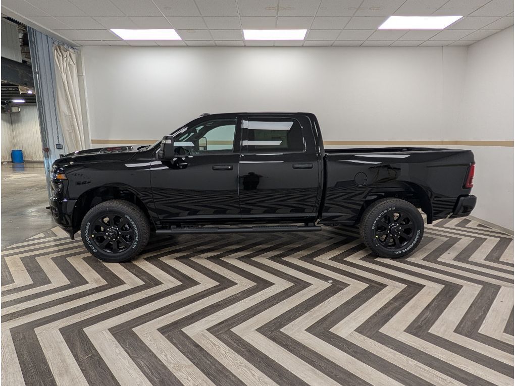 2026 Ram 2500 Black Express Gasoline