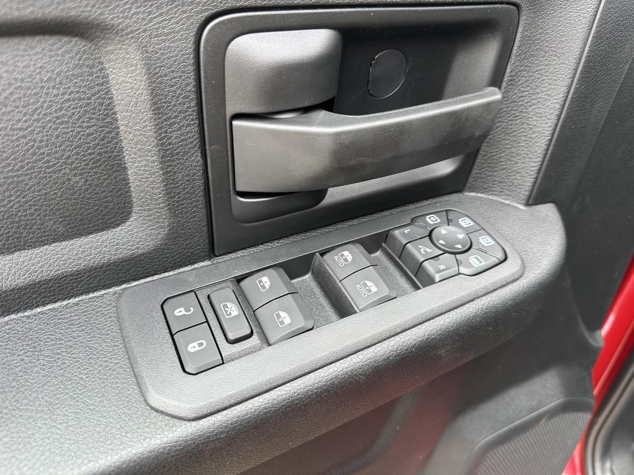 2026 Ram 2500 Black Express Crew Cab 4x4 | Black Wheels | Backup Camera | HD Cummins Turbo Diesel | Touchscreen Redwater AB