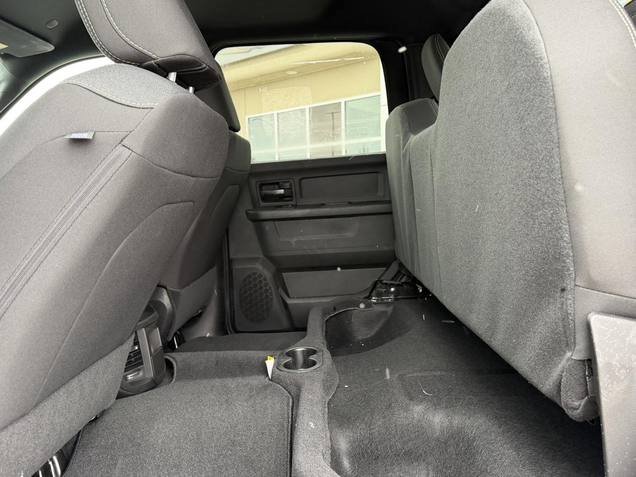 2026 Ram 2500 Black Express Crew Cab 4x4 | Cummins Diesel | NAV | Mopar Steps | Backup Camera Redwater AB