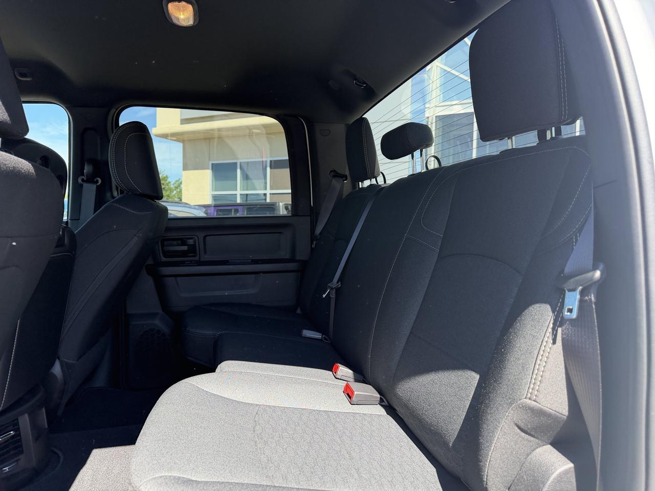 2026 Ram 2500 Black Express Crew Cab 4x4 | HEMI V8 | 20IN Black Wheels | 5th Wheel Prep | NAV | Backup Camera Redwater AB