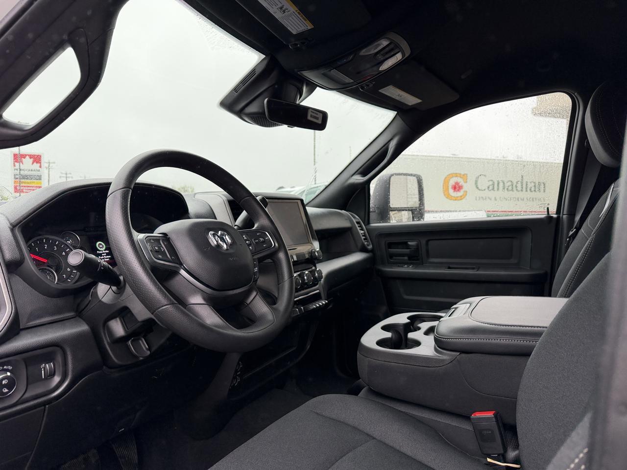 2026 Ram 2500 Black Express Crew Cab 4x4 | HEMI V8 | NAV | 20IN Black Wheels | Class V Towing Redwater AB