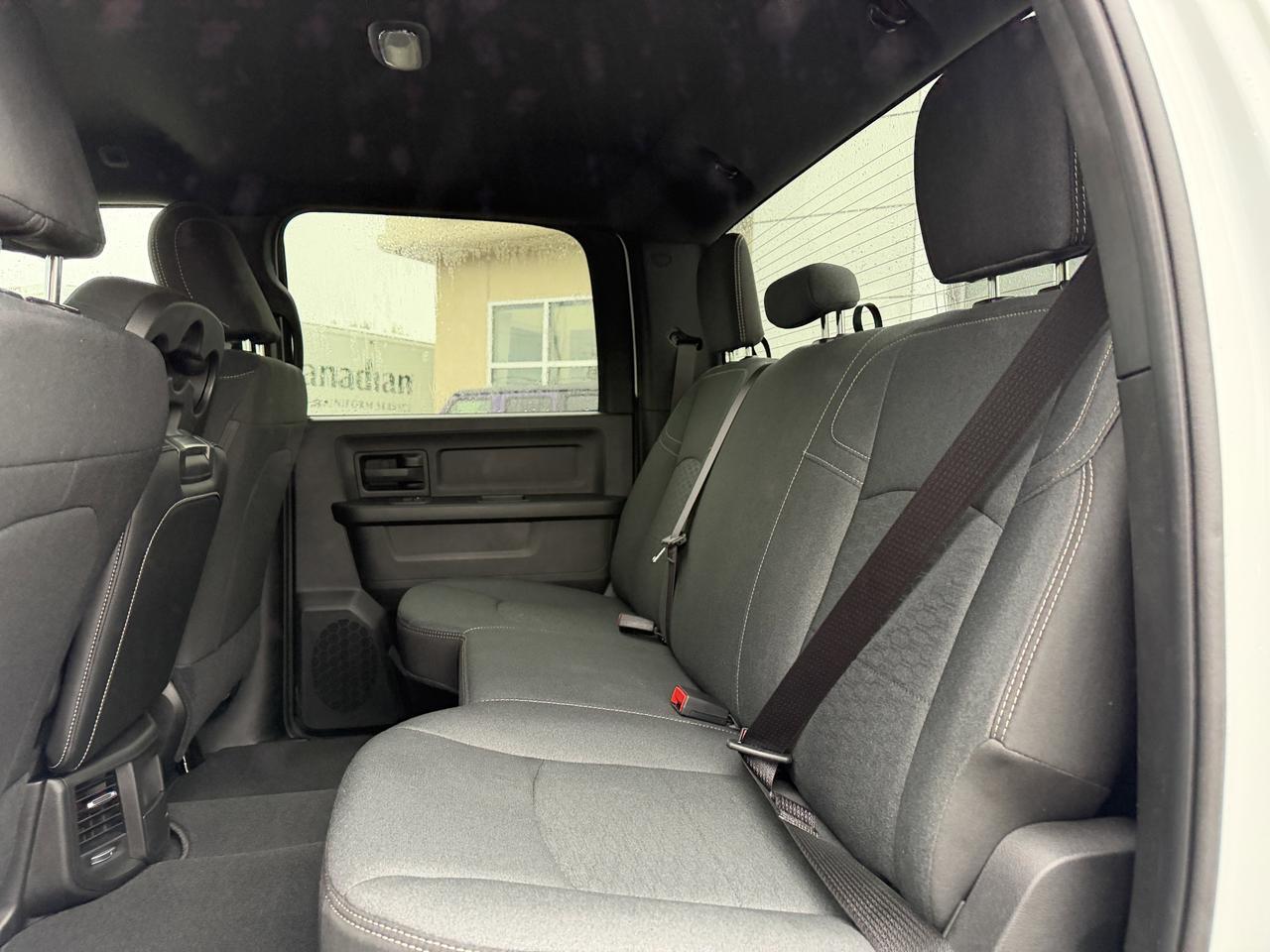 2026 Ram 2500 Black Express Crew Cab 4x4 | HEMI V8 | NAV | 20IN Black Wheels | Class V Towing Redwater AB