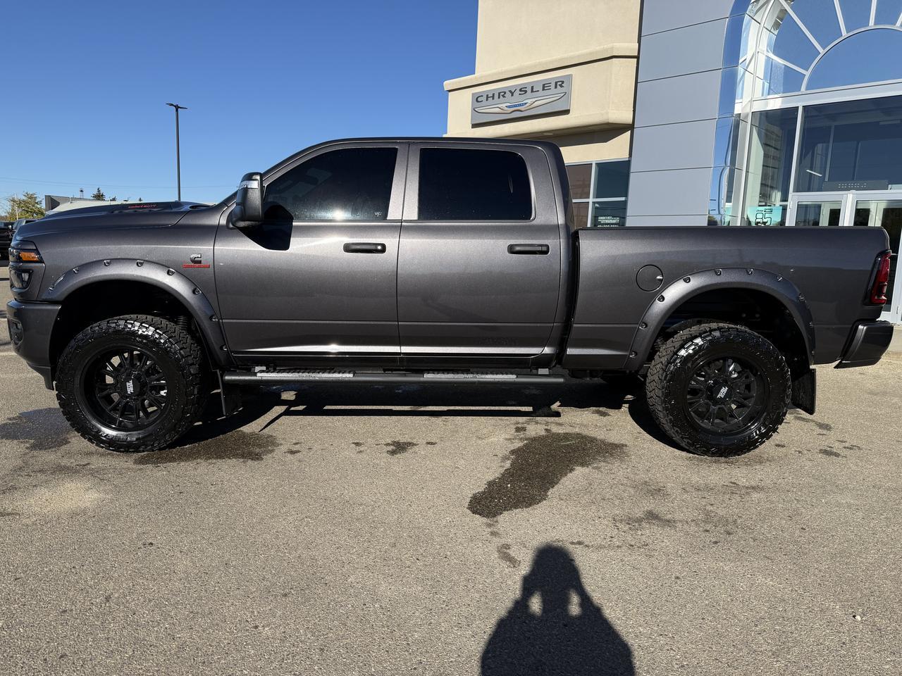 2026 Ram 2500 Black Express Crew Cab 4x4 | Rig Ready Rams | Touchscreen | Backup Camera | Trailer Tow Group Redwater AB