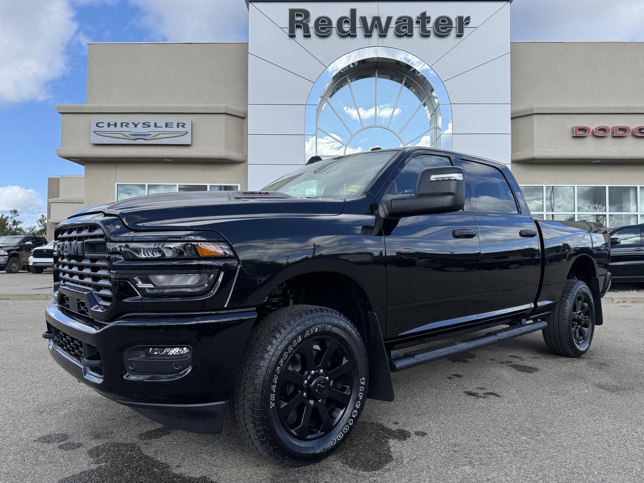 2026 Ram 2500 Black Express Crew Cab 4x4 | V8 HEMI | Black Cloth Interior | 20IN Black Wheels | Sport Hood