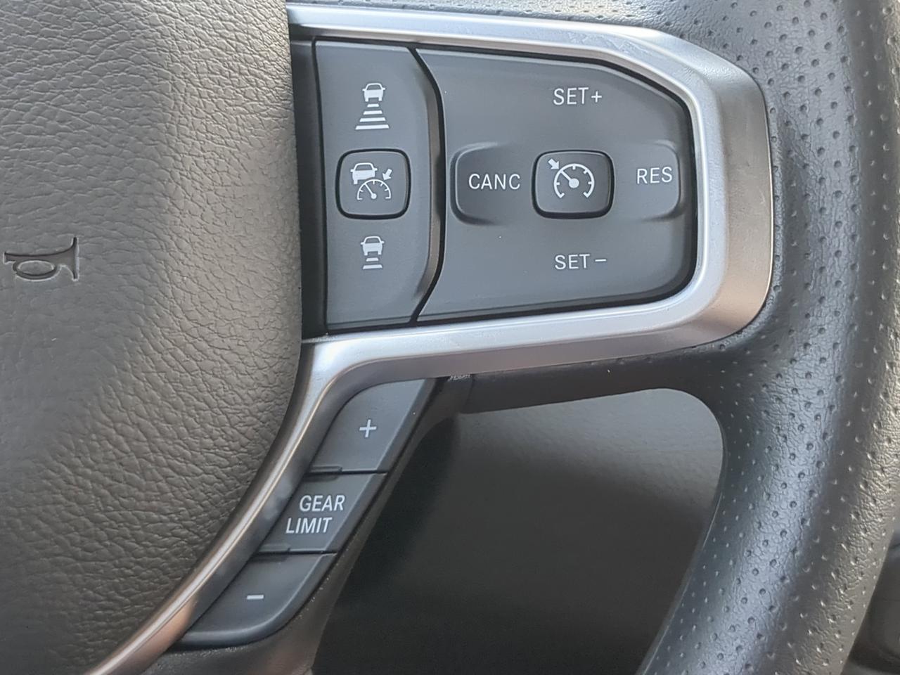 2026 Ram 2500 Black Express Appleton WI