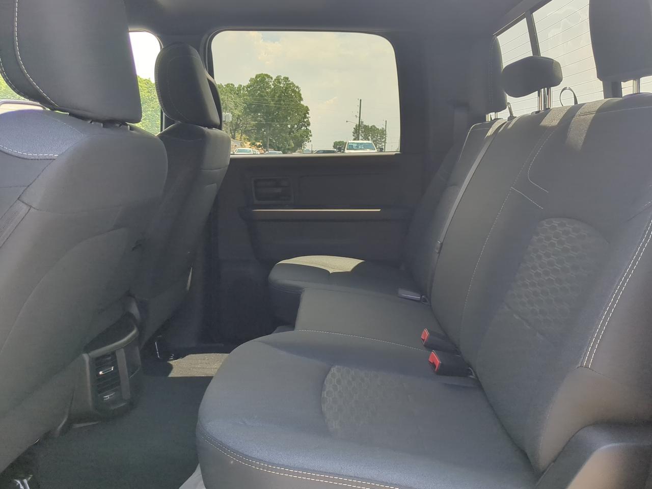 2026 Ram 2500 Black Express Appleton WI