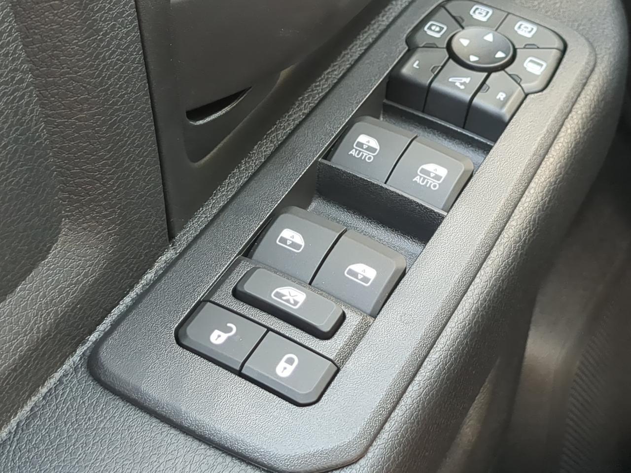 2026 Ram 2500 Black Express Appleton WI