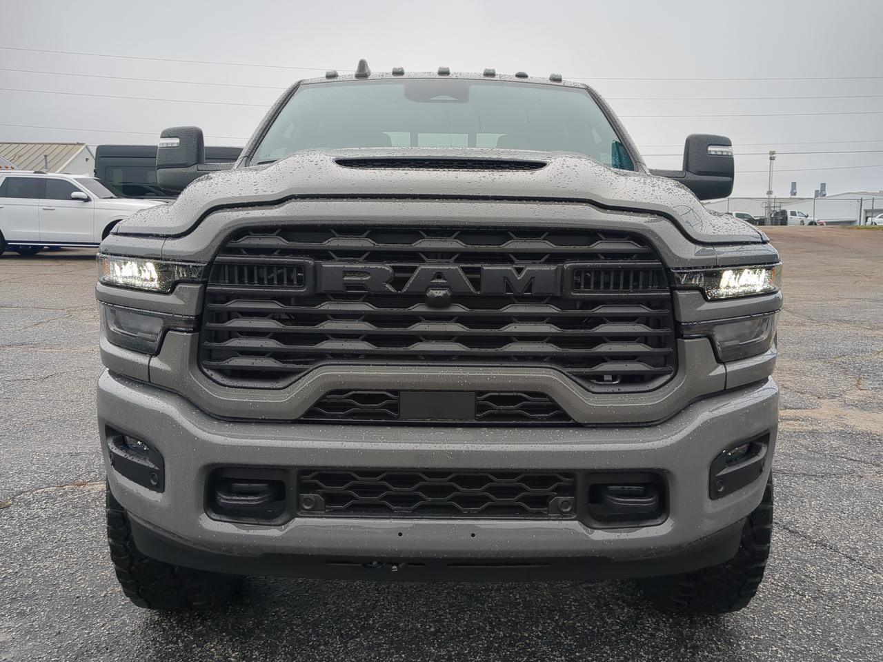 2026 Ram 2500 Black Express Appleton WI