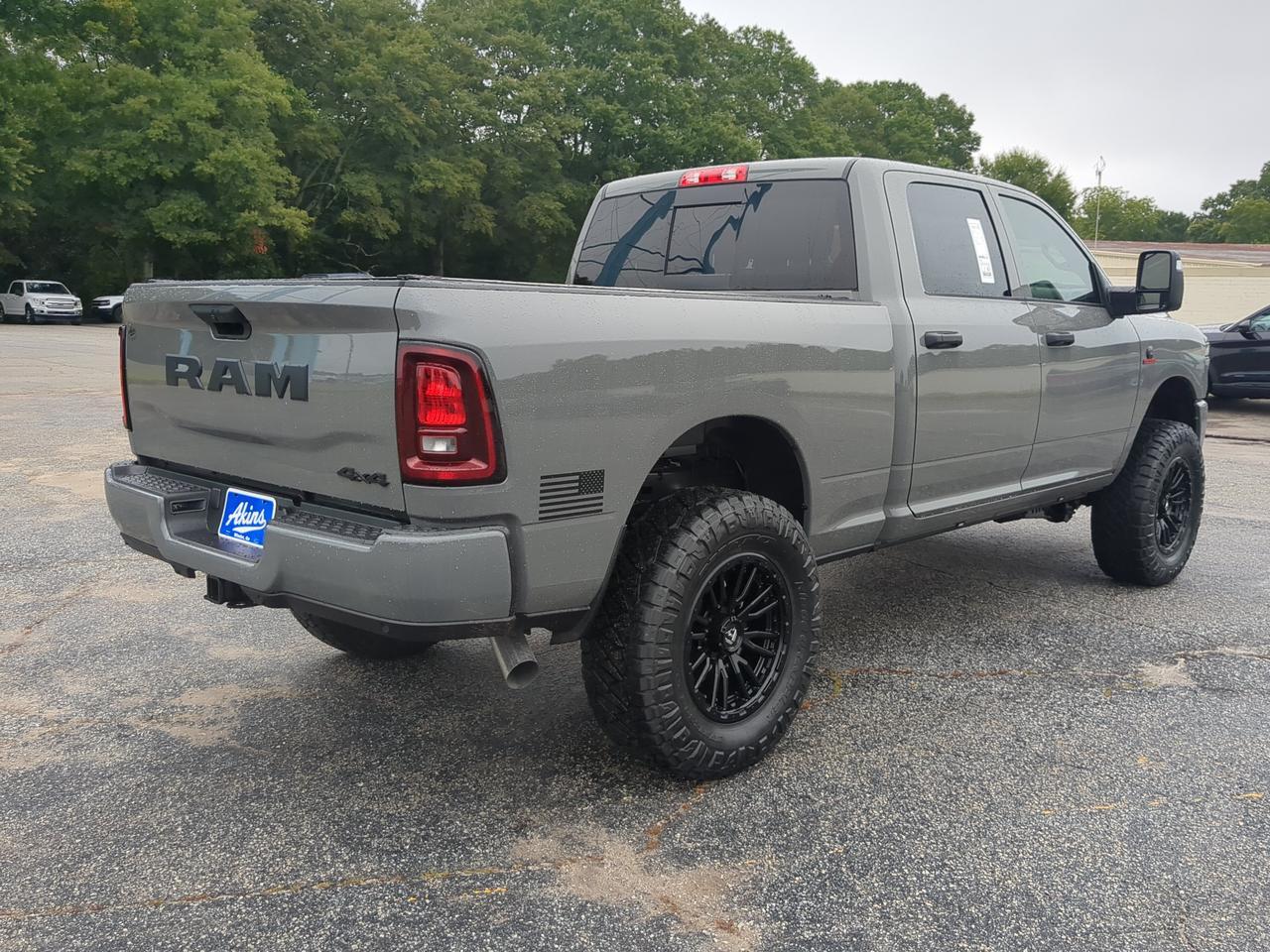 2026 Ram 2500 Black Express Appleton WI