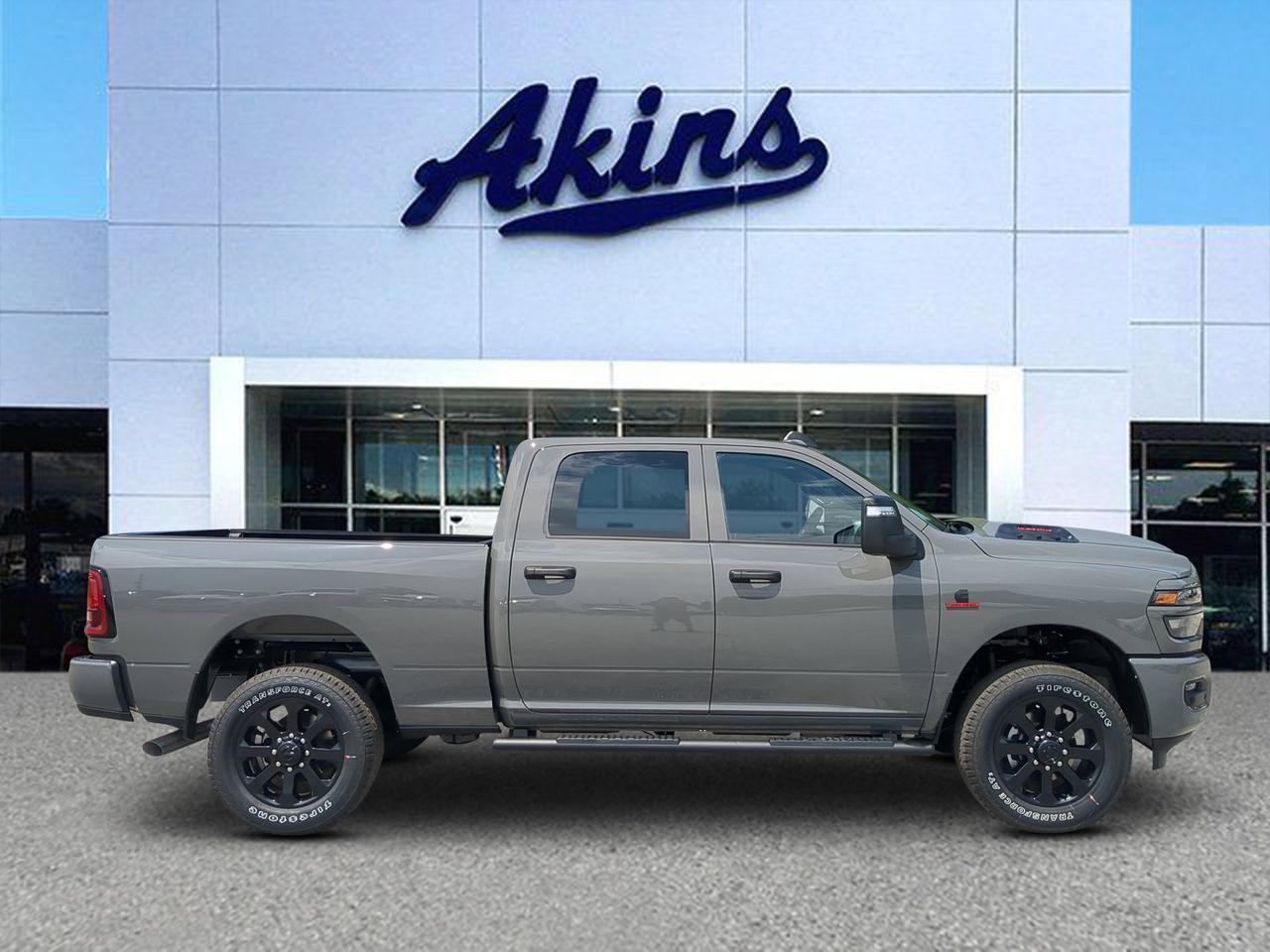 2026 Ram 2500 Black Express Appleton WI