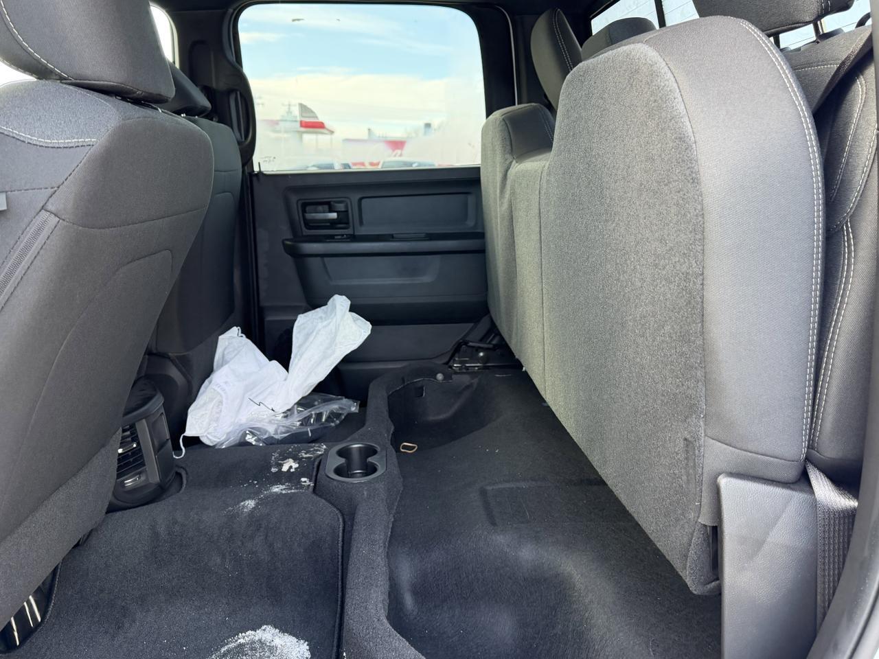 2026 Ram 2500 Black Express Redwater AB