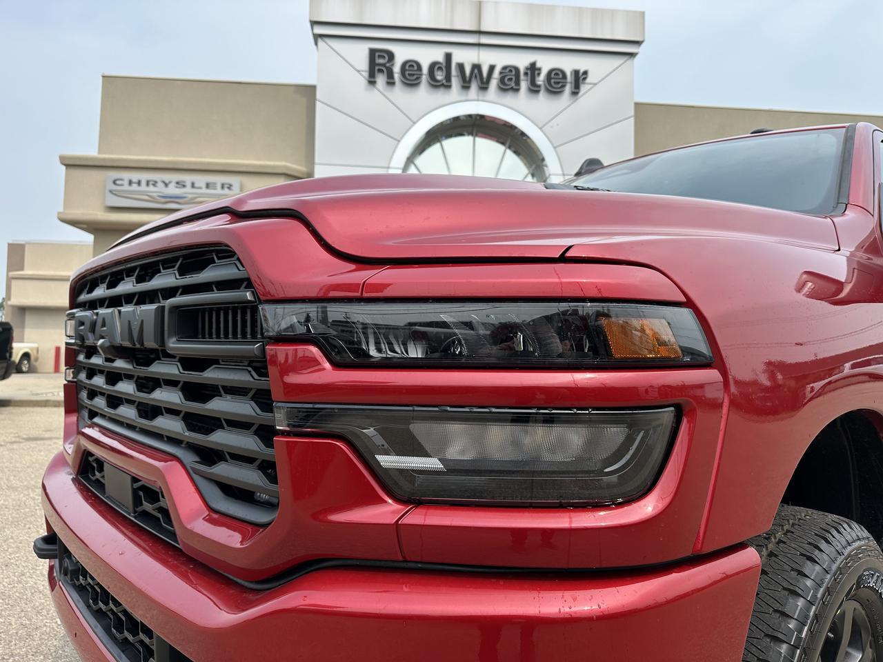 2026 Ram 2500 Black Express Redwater AB