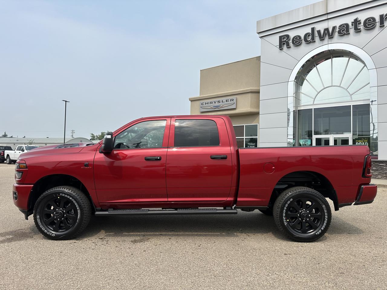 2026 Ram 2500 Black Express Redwater AB