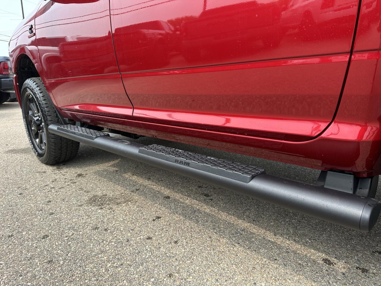 2026 Ram 2500 Black Express Redwater AB