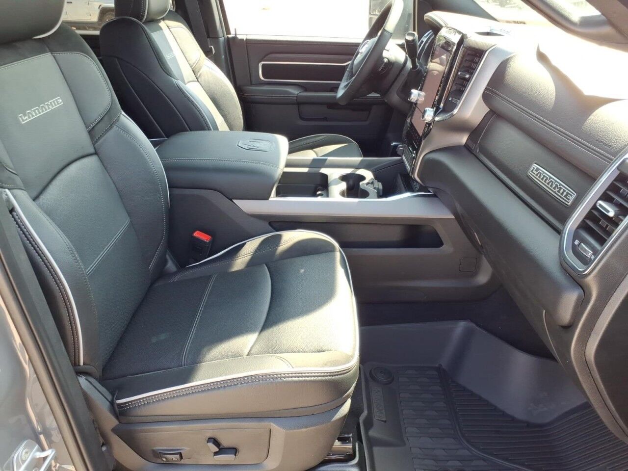 2026 Ram 2500 Laramie Uvalde TX