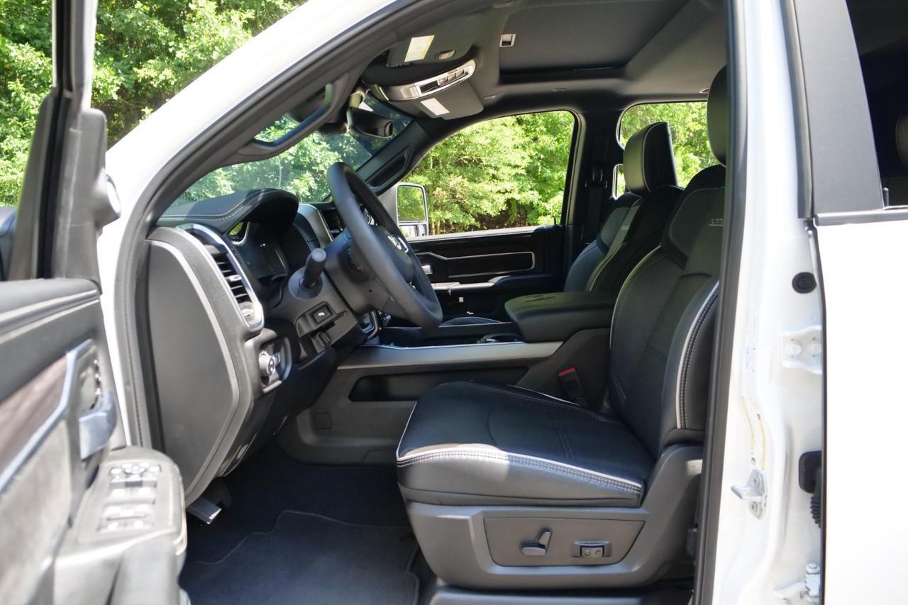 2026 Ram 2500 Laramie 4X4 / Night Edition / MEGA CAB / HO Diesel! Lincolnton NC
