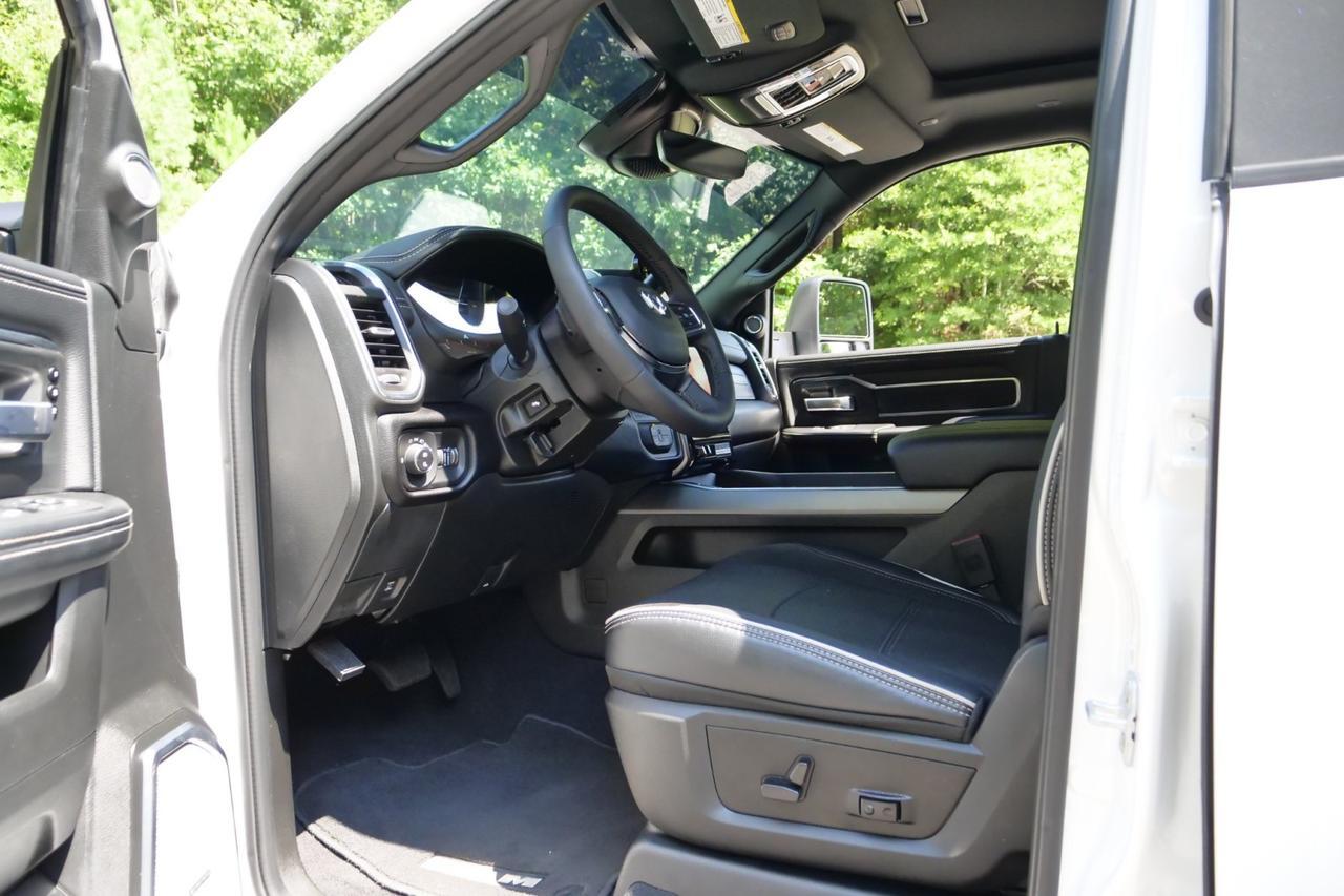 2026 Ram 2500 Laramie 4X4 / Night Edition / MEGA CAB / HO Diesel! Lincolnton NC