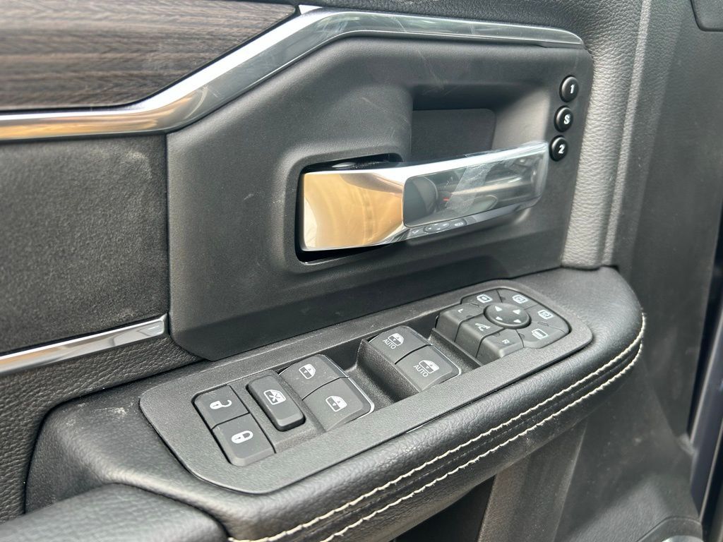 2026 Ram 2500 Laramie Crestwood KY