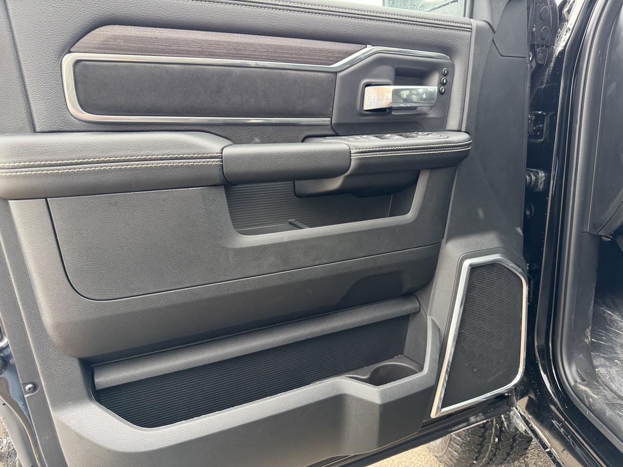 2026 Ram 2500 Laramie Crew Cab 4x4 | Cummins Diesel | Night Edition | 12IN Display | NAV | Leather Heated Seats Redwater AB