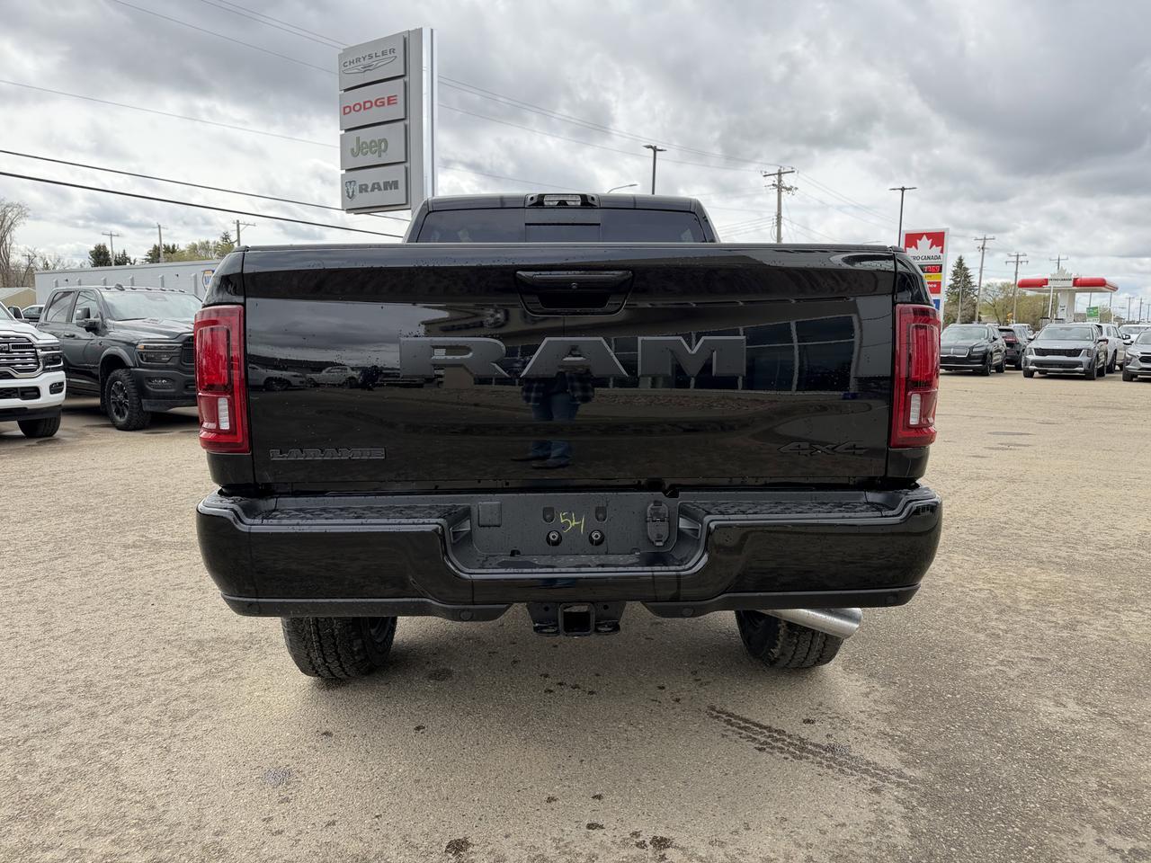 2026 Ram 2500 Laramie Crew Cab 4x4 | Cummins Diesel | Night Edition | 12IN Display | NAV | Leather Heated Seats Redwater AB