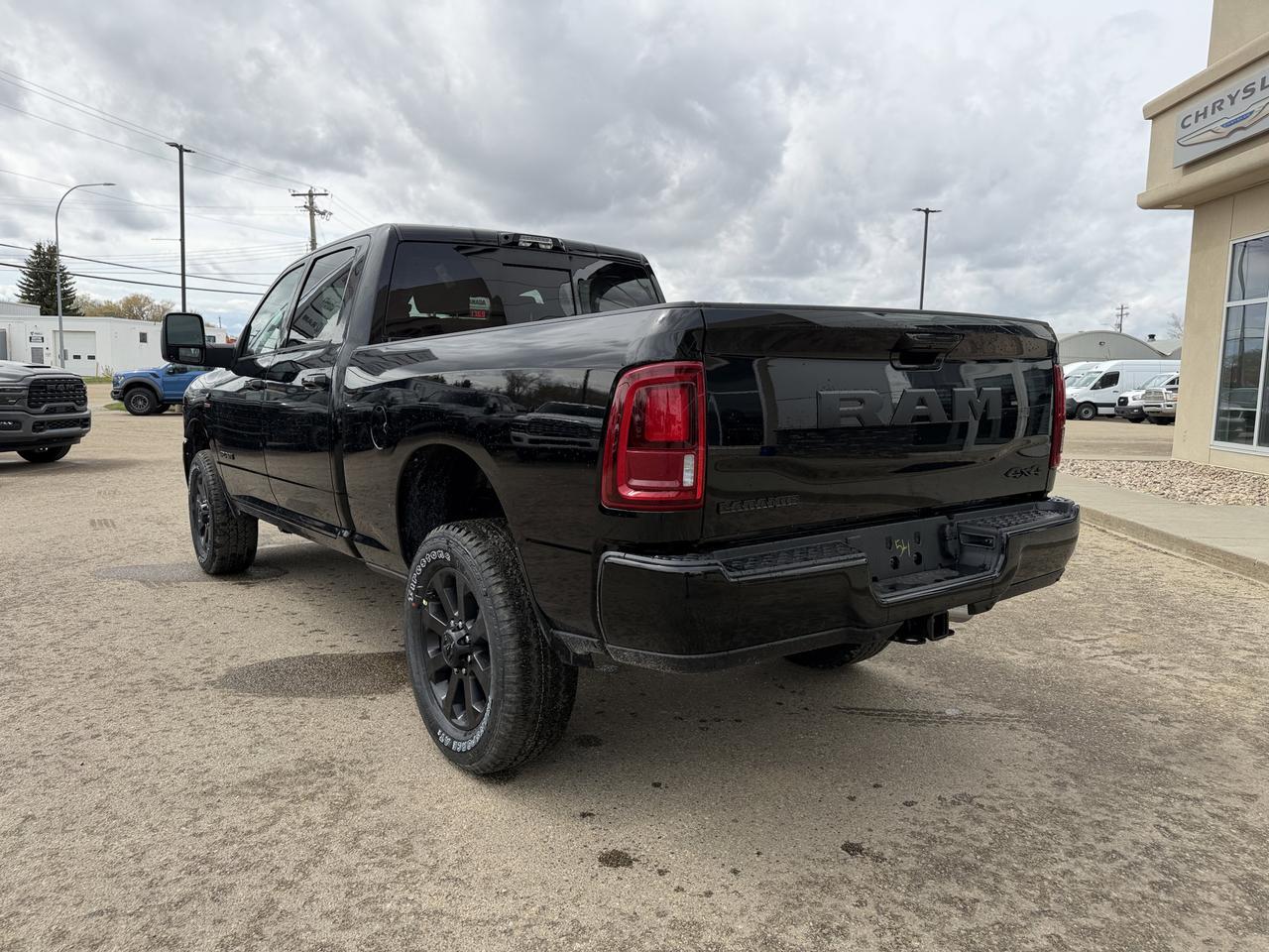 2026 Ram 2500 Laramie Crew Cab 4x4 | Cummins Diesel | Night Edition | 12IN Display | NAV | Leather Heated Seats Redwater AB