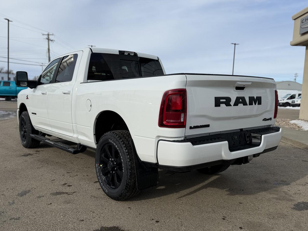 2026 Ram 2500 Laramie Crew Cab 4x4 | Cummins HO Turbo Diesel | Night Edition | Power Sunroof | 12IN NAV Redwater AB