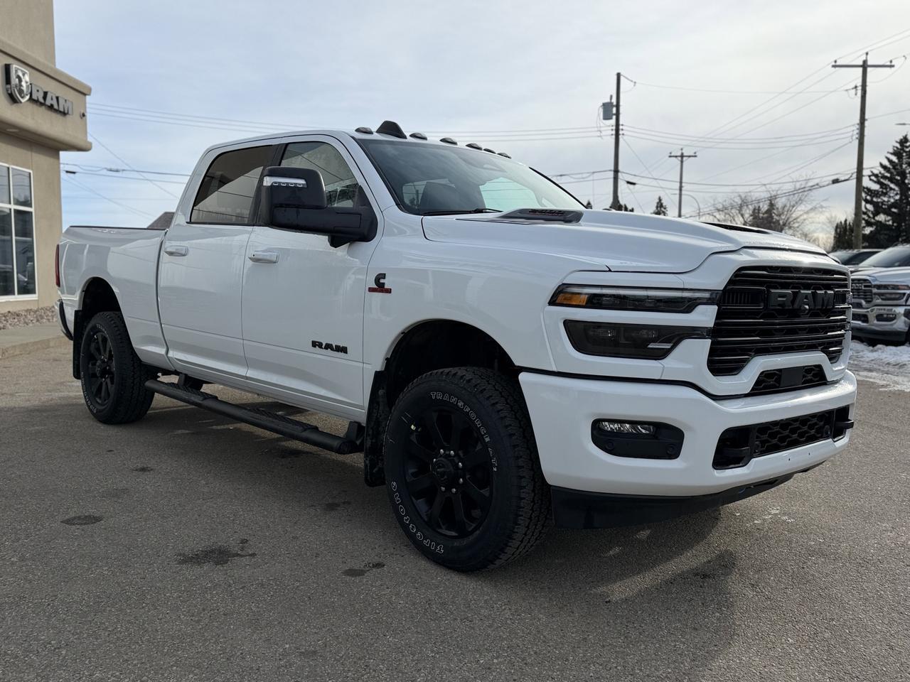 2026 Ram 2500 Laramie Crew Cab 4x4 | Cummins HO Turbo Diesel | Night Edition | Power Sunroof | 12IN NAV Redwater AB