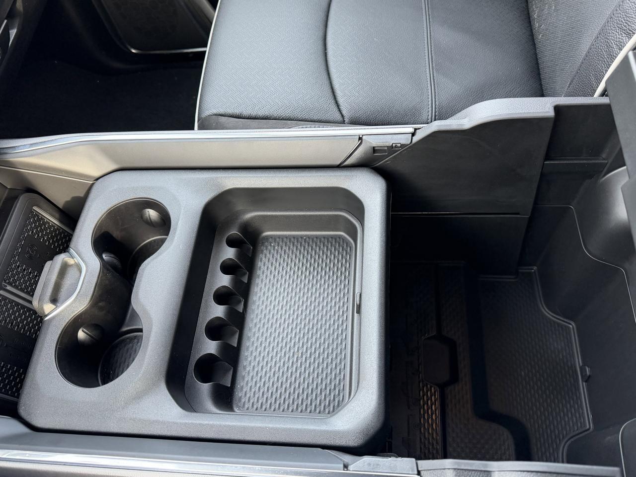 2026 Ram 2500 Laramie Crew Cab 4x4 | Cummins HO Turbo Diesel | Night Edition | Power Sunroof | 12IN NAV Redwater AB